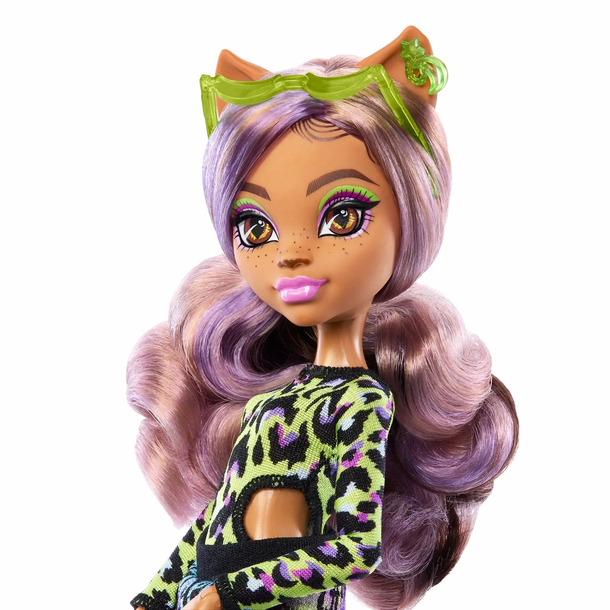 Mattel Toys Monster High Scare-Adise Island Clawdeen Wolf Fashion Doll with Swimsuit and Accessories