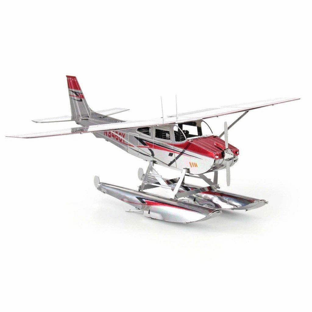 Metal Earth Toys Cessna 182 Floatplane Model
