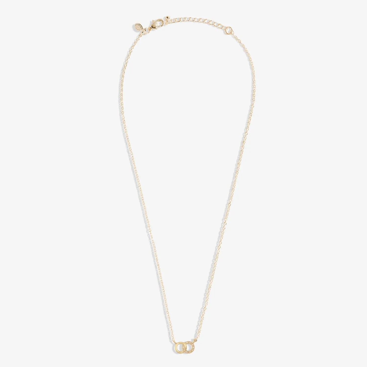 Collier en or plaqué avec mini-charmes et cercles pavés enchaînés 7636 Joma Jewellery