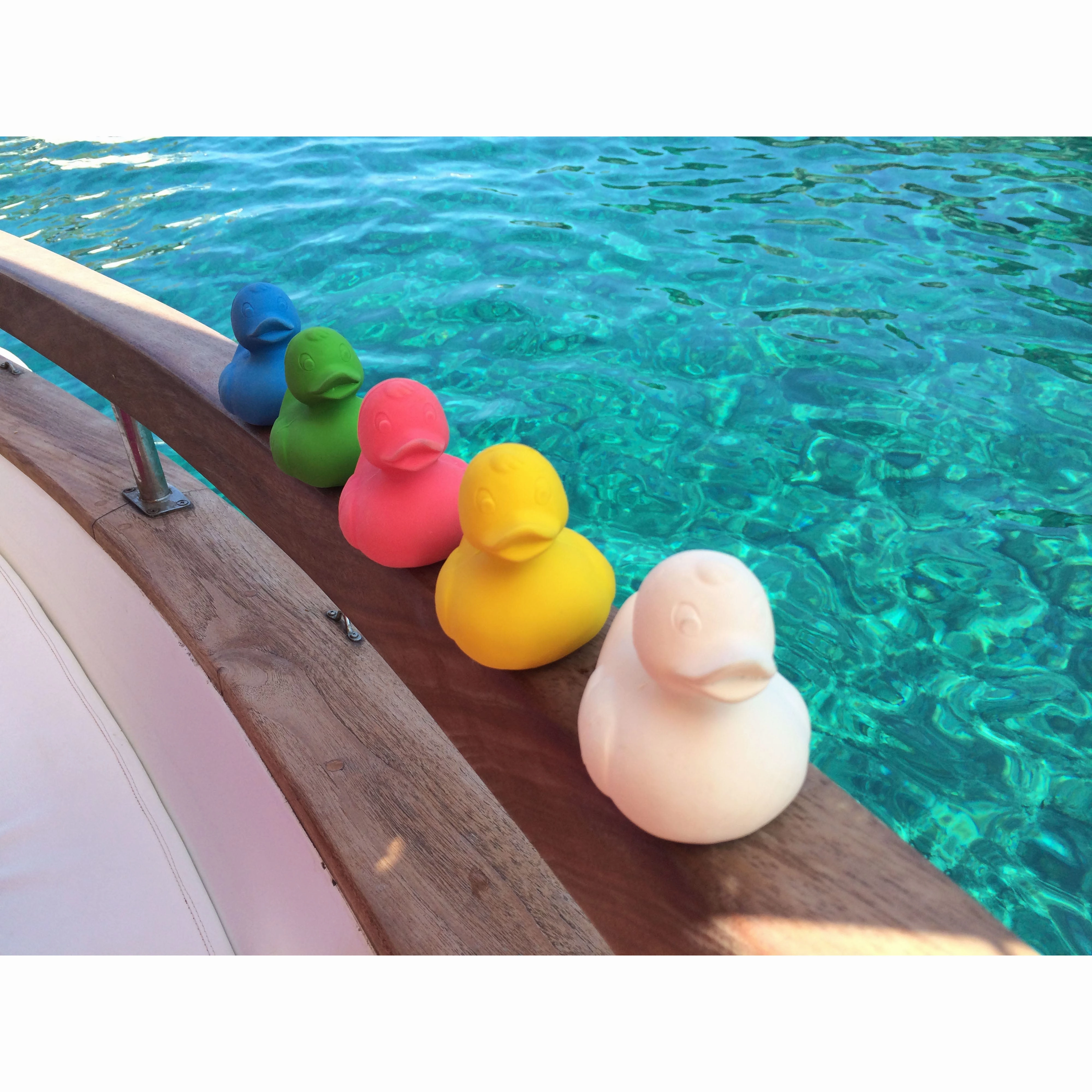 Oli & Carol Extra Large Monochrome Ducks Teether