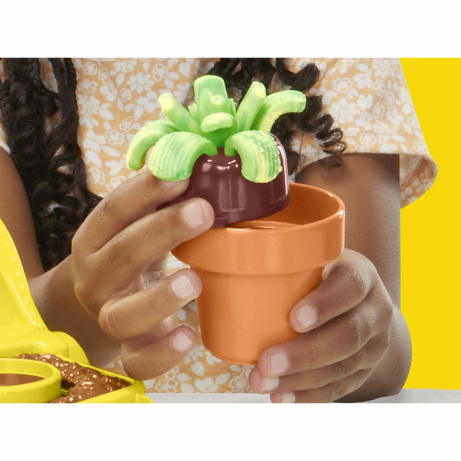 Play-Doh Blooming Flowers Playset