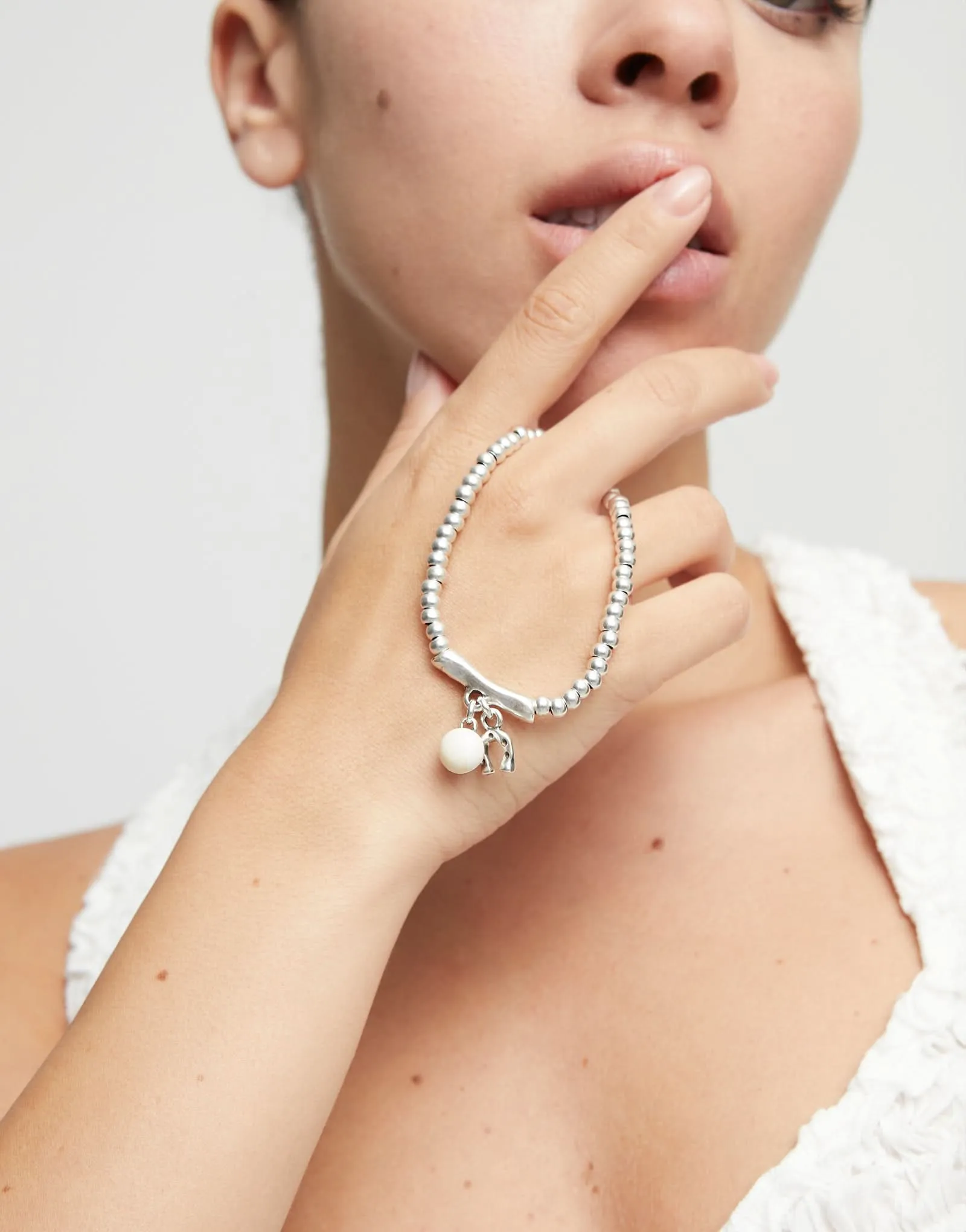 Bracelet Blanc Fascinant en Argent Sterling plaqué PUL2537MFLMTL0 Unode50 Bijoux et Accessoires