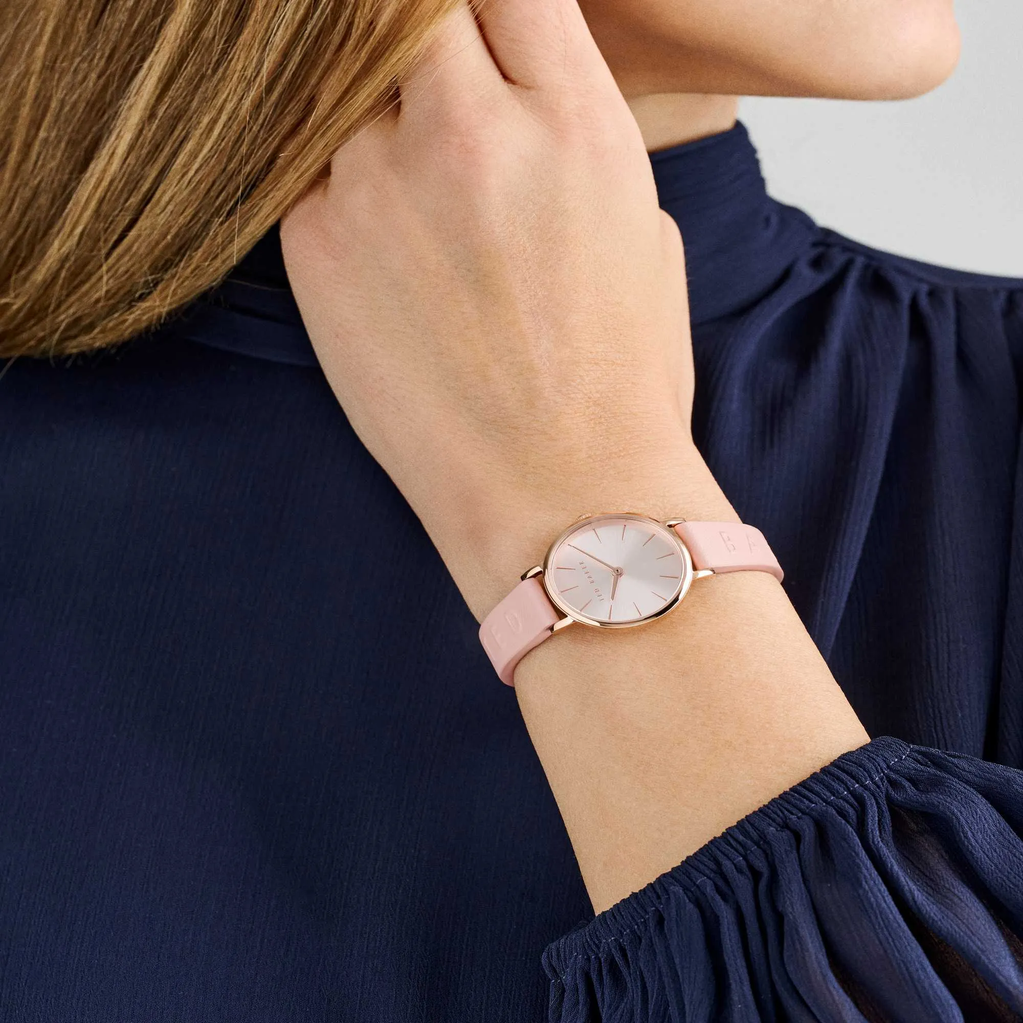Ted Baker Ladies Classic Chic Montre en Cuir Rose BKPSTF402