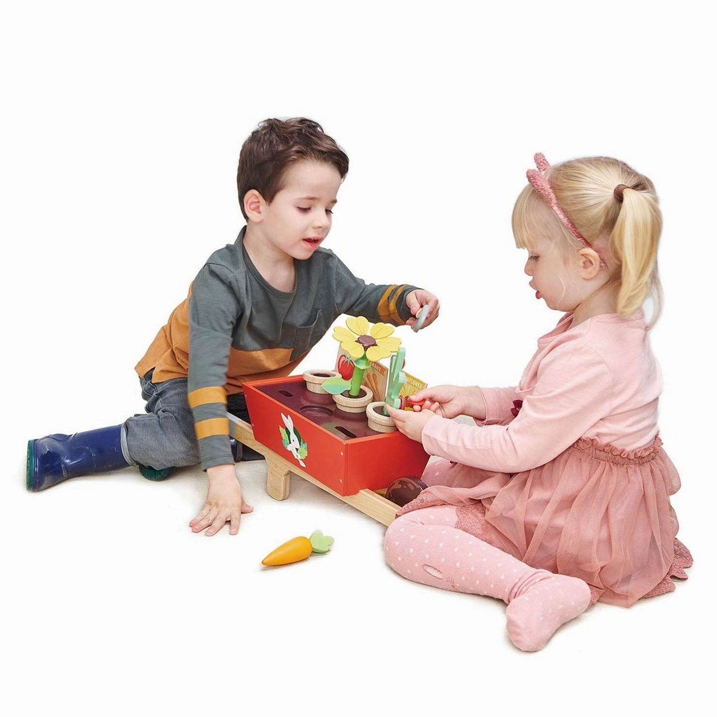 Tender Leaf Toys Garden Wheelbarrow Set