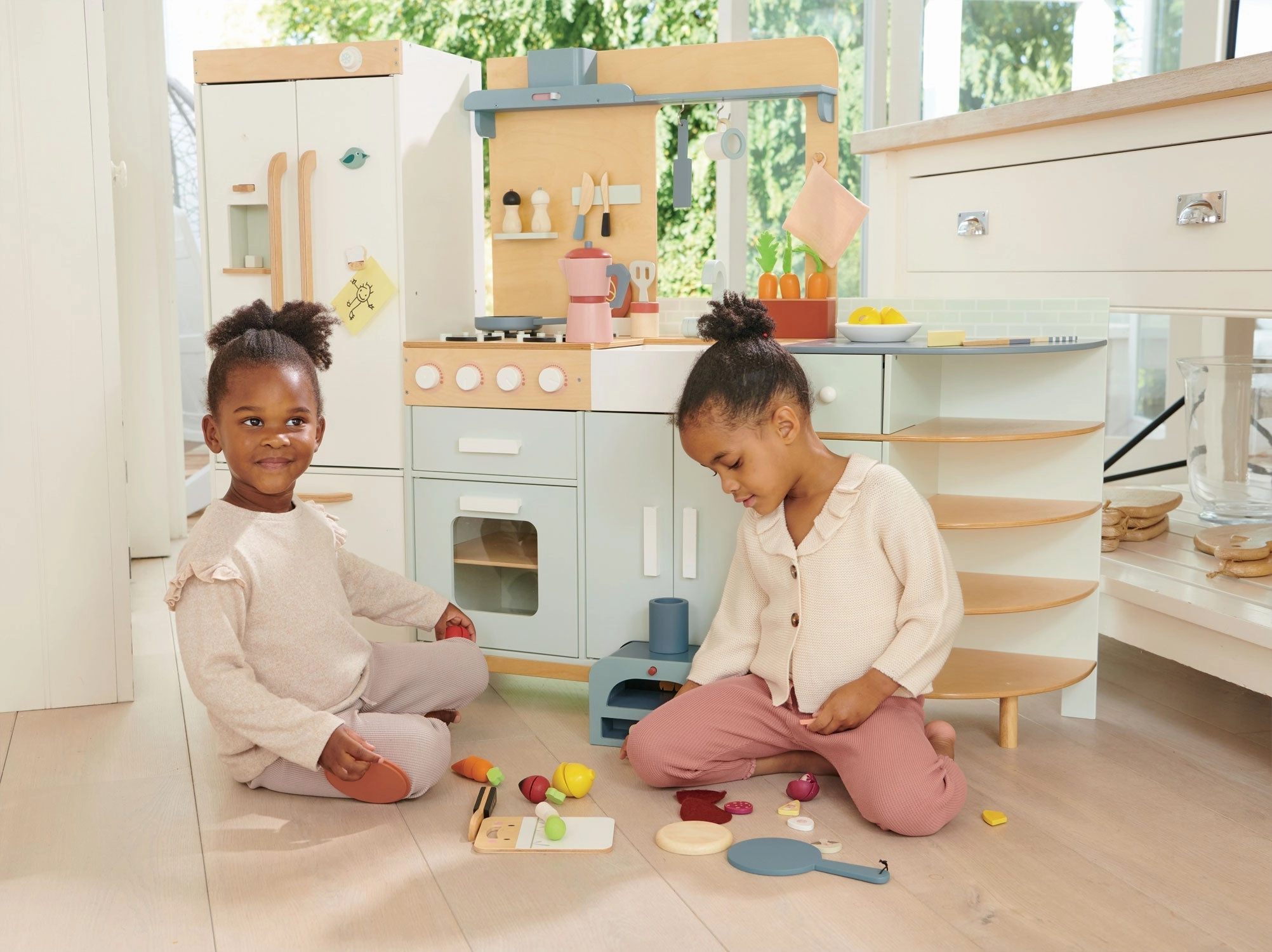 Tender Leaf Toys La Fiamma Grand Kitchen